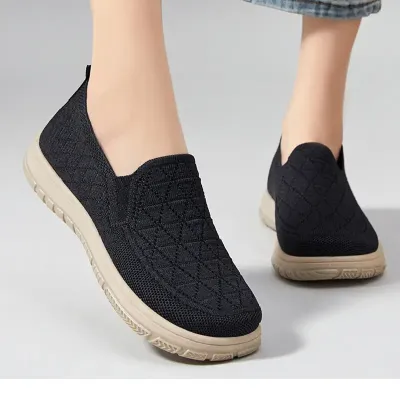 COMFORTABLE MOTHER'S SHOES